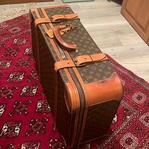 Luis Vuitton Monogram Stratos 70